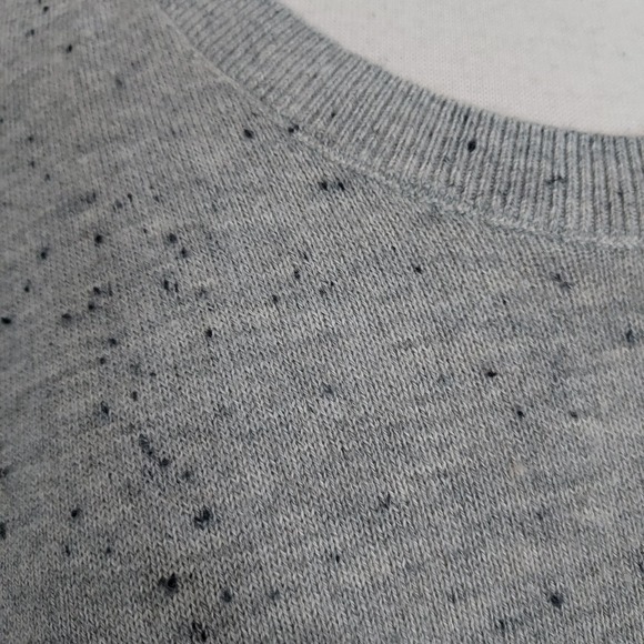 ⭐️5/$20 LOFT Gray Long Sleeve Knit Pullover Sweater Size M - Picture 4 of 10